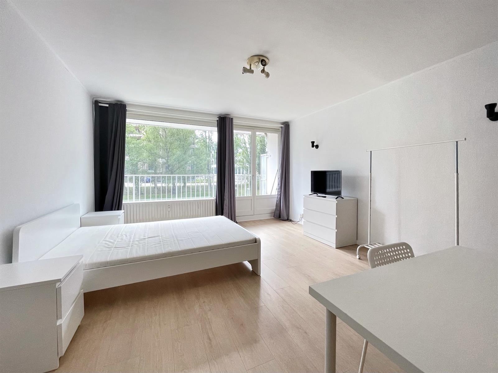 Studio à louer à Woluwedal 8 Woluwe-saint-Etienne